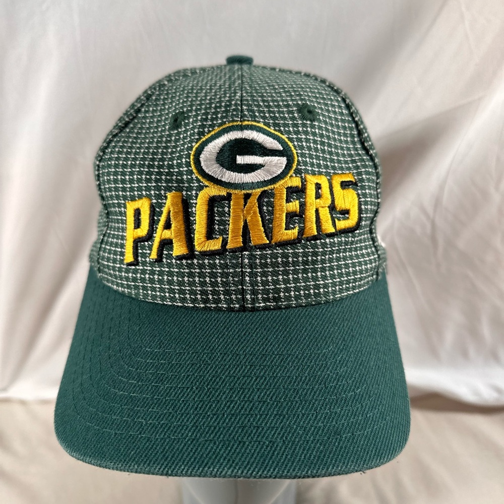 Green Bay Packers Vintage Logo Athletic Green Grid Y2K StrapBack Hat EUC NFL 90s